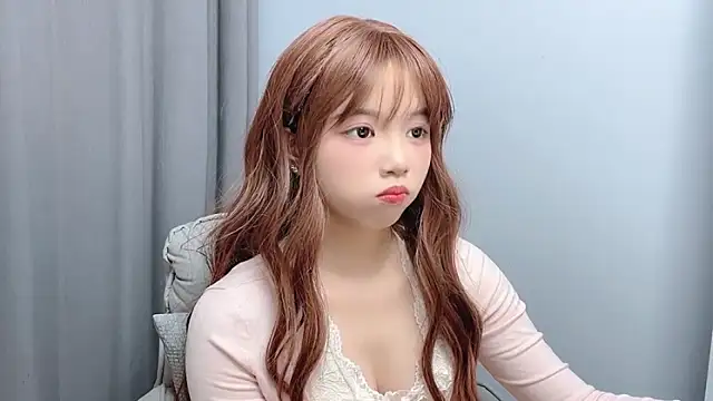 TwinXXyan: онлайн-секс-чат