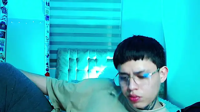 Živý XXX chat _justinmoon2