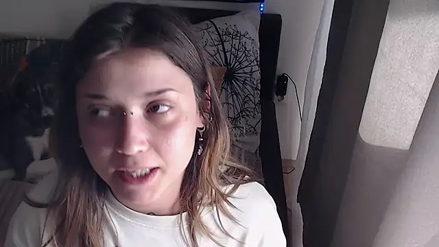 XXX chat uživo modela AlienforTwenty