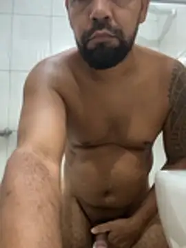 Show modela adgato na web-kameri