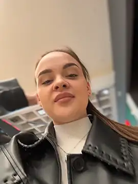 KristiRich Chat XXX live