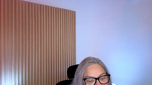 MarianL0ve's Webcam Show