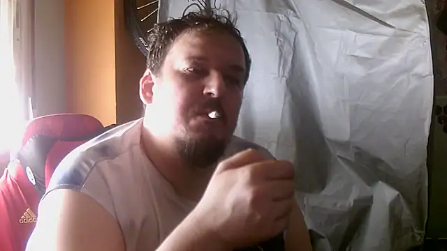 porkorossy 网络视讯表演