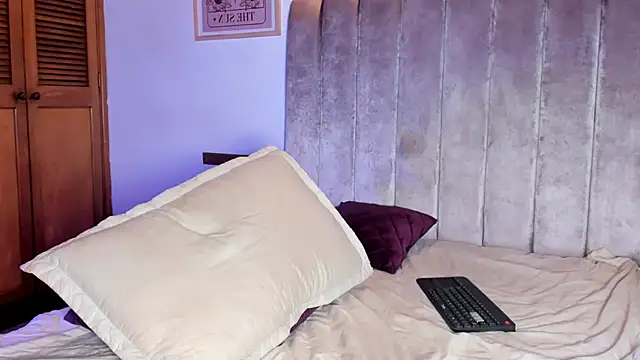 samaantha_lux 现场XXX聊天