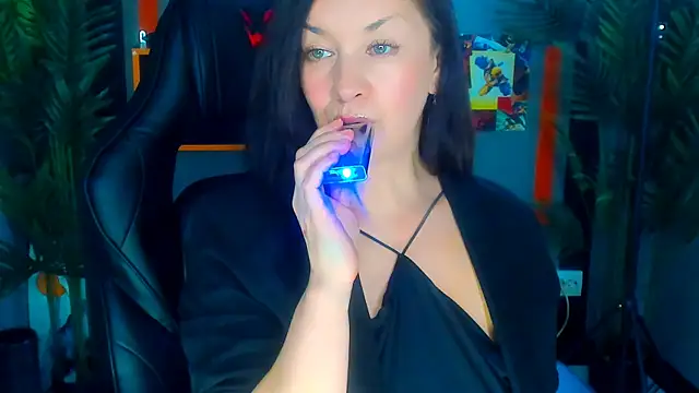 AnaMills 即時 XXX 聊天