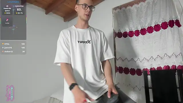 Vlad__night 网络视讯表演