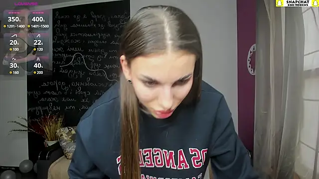 EmmyGreans' Live XXX Chat