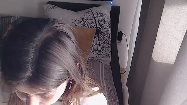 แชท XXX สดของ AlienforTwenty