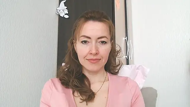XXX chat uživo modela NicoleEunice87