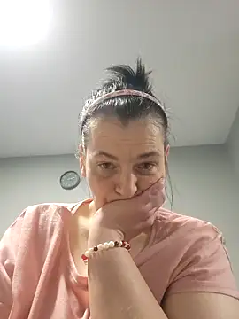 roksa2026's Live XXX Chat