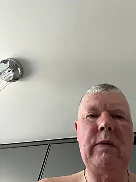 Chatroom XXX en direct de cumboy