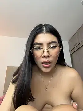 Julieta_Hornyx Adlı Modelin Web Kamerası Şovu