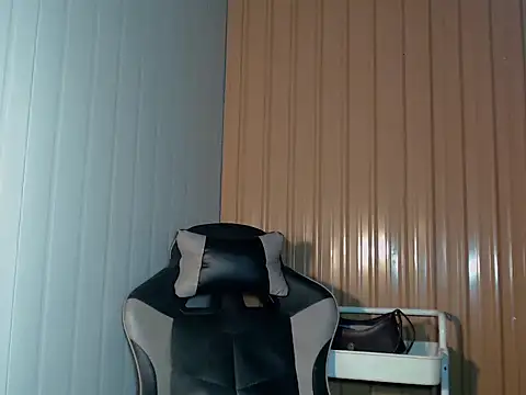 urcurlydiva Pertunjukan Webcam