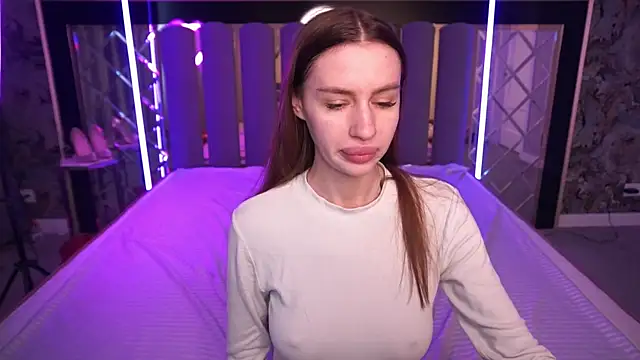 Snow_WhiteeeX Live XXX-chat