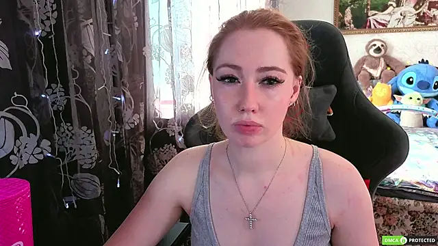 TinaBrook's Live XXX Chat