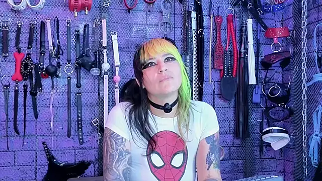 دردشة PANDORANEZZ الجنسية المباشرة