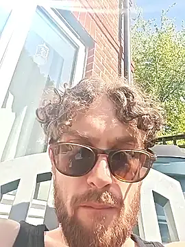 MPlays4u: вебкам-шоу