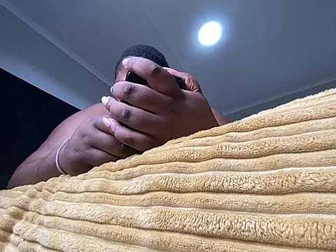 MissLola27's Live XXX Chat