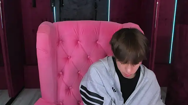 MarkBranston 网络视讯表演