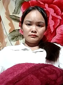 Živý XXX chat Luminana