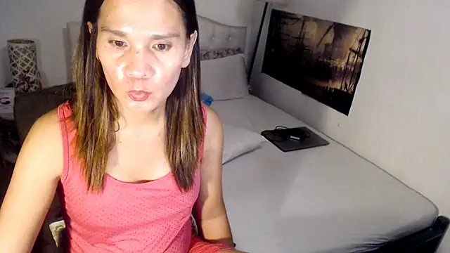 NinaDOM4CUM's Webcam Show