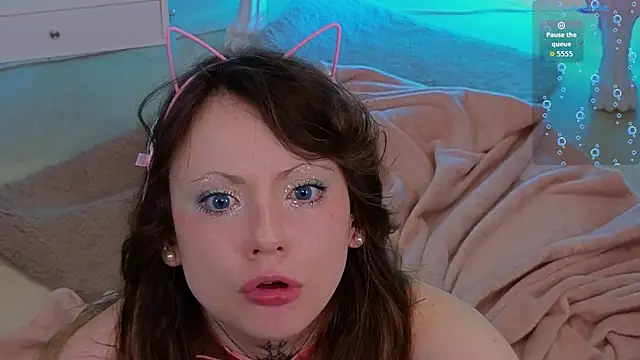 Živý XXX chat EricaMoonn