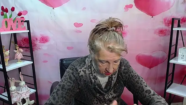 Show modela AliceWriter na web-kameri