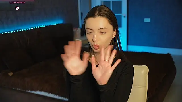 Онлайн чат XXX DinaCandy