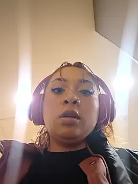 Chatroom XXX en direct de Mariana-94