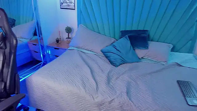 Czat XXX na żywo – Emmet_CollinsJS