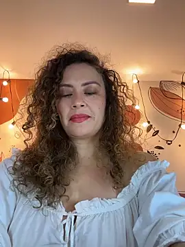 LizRodriza élő XXX-chatje