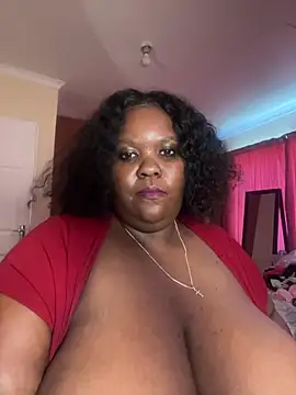 Michyboldy's Live XXX Chat