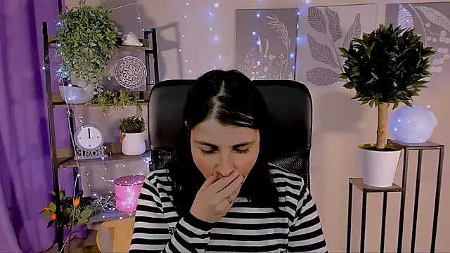 MartaEdams: онлайн-секс-чат