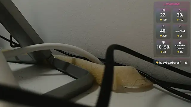 cutehairymacho Adlı Modelin Web Kamerası Şovu