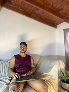 عرض كام AndresSmith__