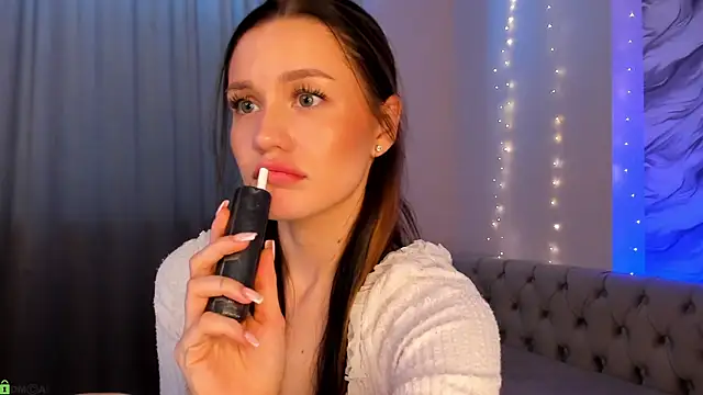 Aria_Mila 라이브 XXX 채팅