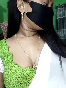 Idhika-Paul – Live XXX-chat