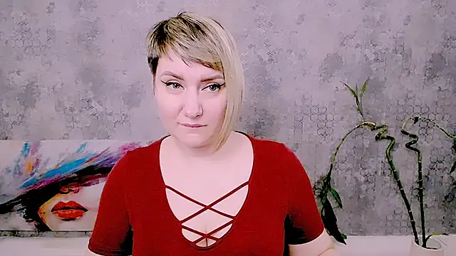 Djullia 现场XXX聊天