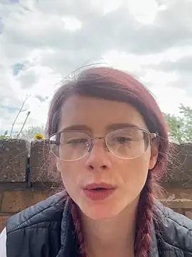 raen001's Live XXX Chat