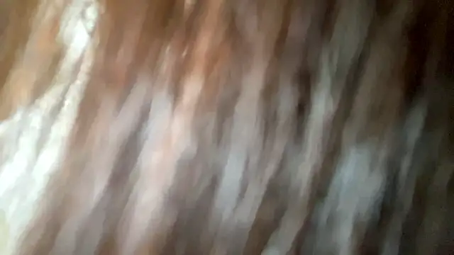 XXX chat uživo modela AlvinaMair