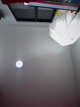 Show Webcam de serena_willow