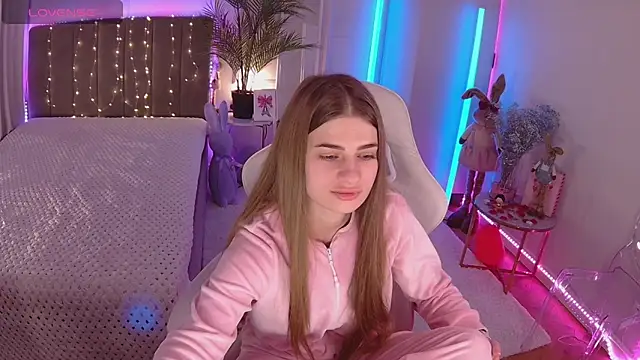 Dayana_Mood: онлайн-секс-чат