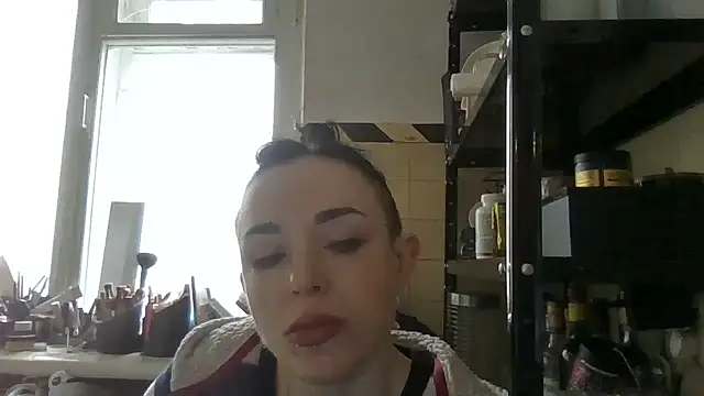 Trinsy_Love লাইভ XXX চ্যাট