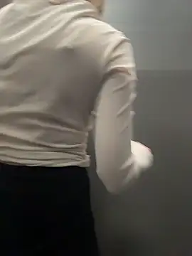 SashaCatt – Naživo XXX chat