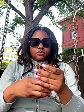 Chat XXX en directo de CarmenCash__