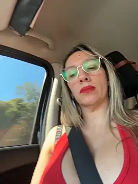 Gatitacarlita 即時 XXX 聊天