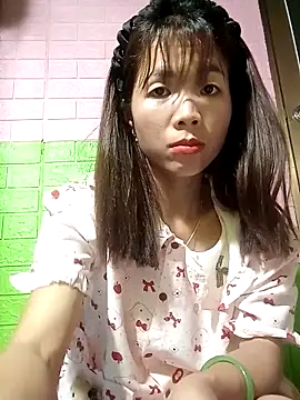 Pertunjukan Kamera Web AmyLinee01