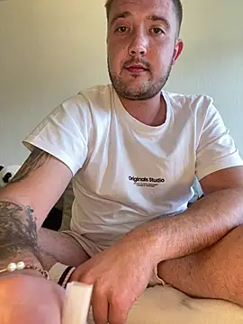 TwopartCuisine Adlı Modelin Web Kamerası Şovu