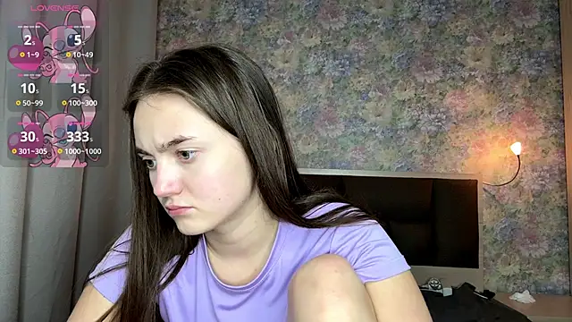 LoraDavi 即時 XXX 聊天