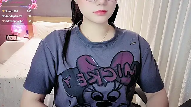 Pertunjukan Kamera Web JENNIE-16